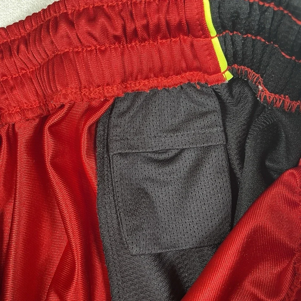 Jordan Black Red‎ Volt 2013 Men's M Dazzle Basksetball Shorts 404355-655